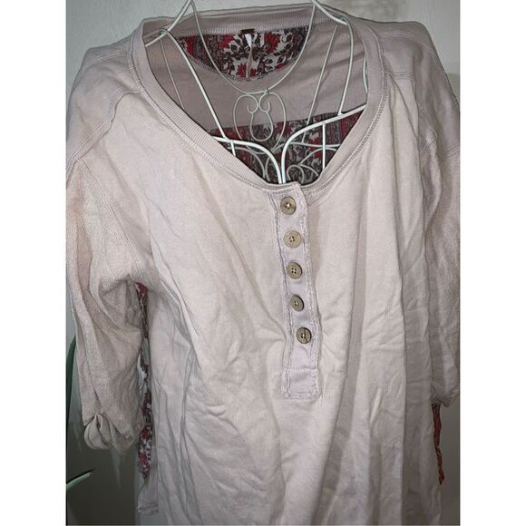 Nice FREE PEOPLE MIXED MEDIA TOP size small Good Condition - Picture 2 of 6